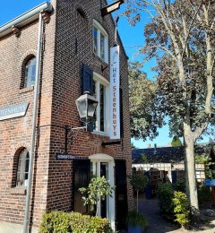 Specialist in gevelstenen en dakpannen