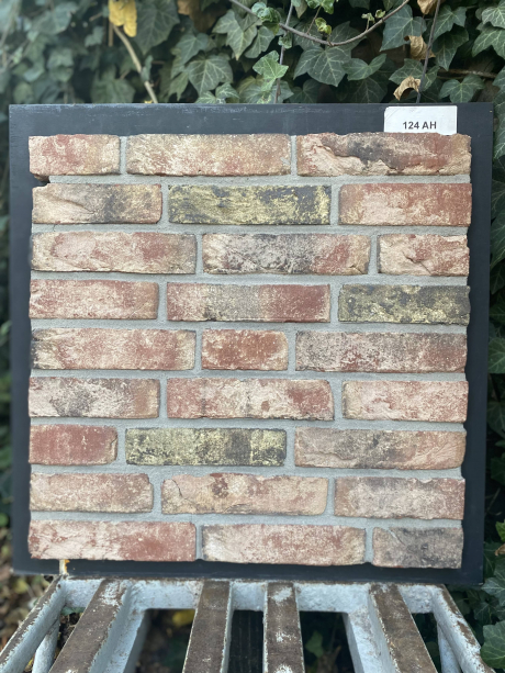 Gevelsteen 124AH